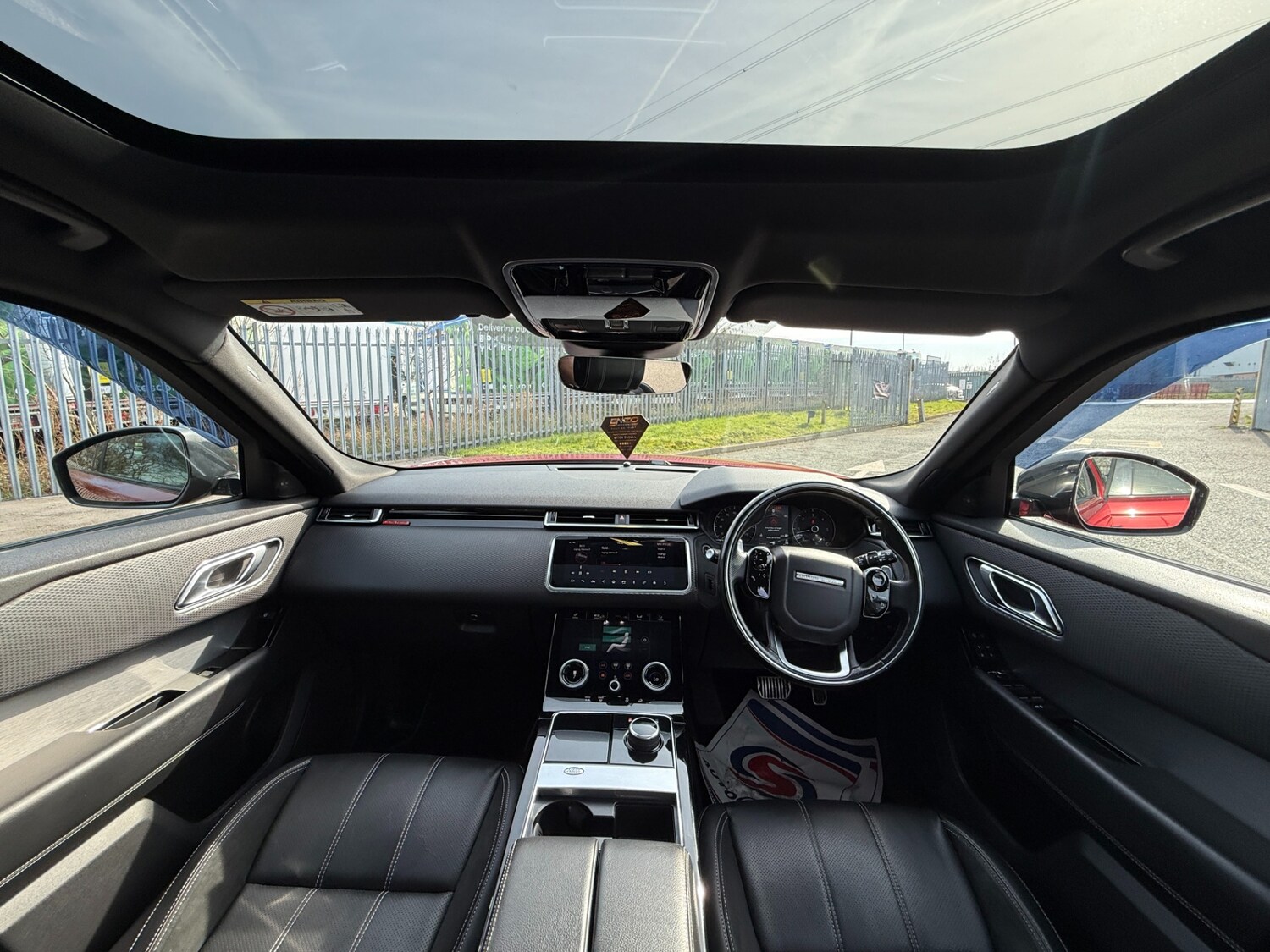 Used Land Rover Range Rover Velar 2018 for sale - 78011239: Photo 26