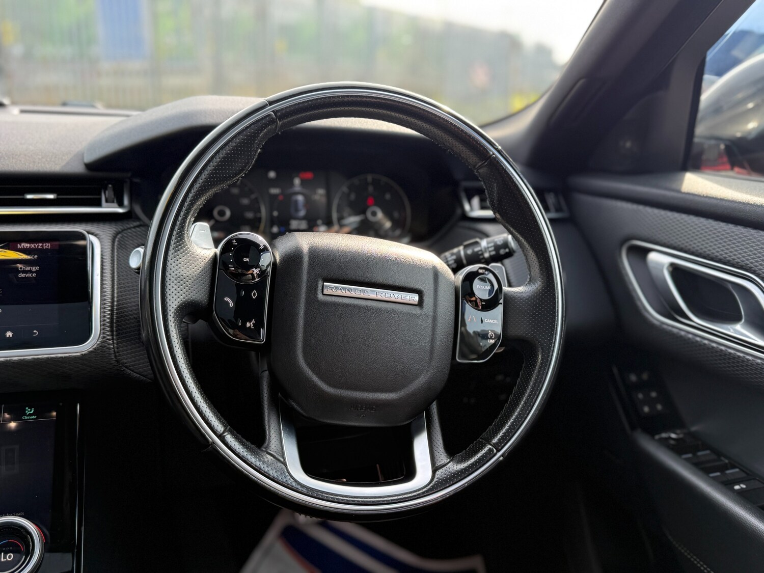 Used Land Rover Range Rover Velar 2018 for sale - 78011239: Photo 31