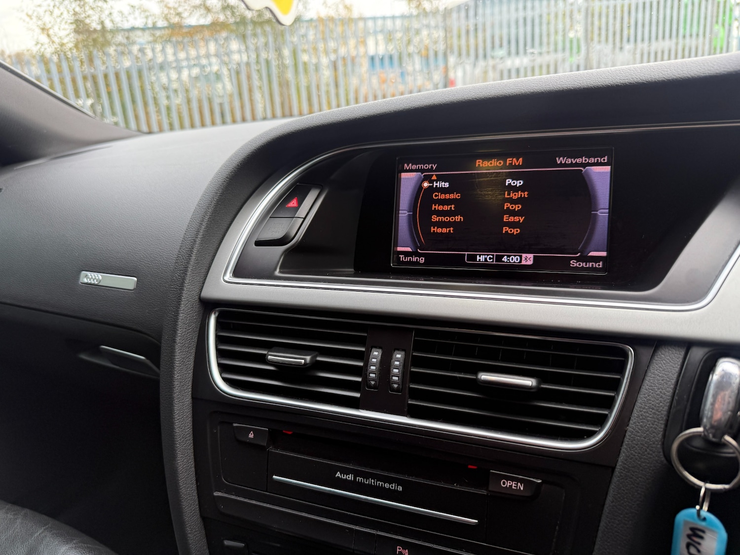 Used Audi A5 2011 for sale - 76531785: Photo 23