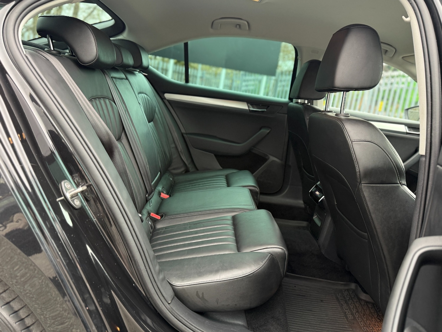 Used Skoda Superb 2018 for sale - 77973999: Photo 20