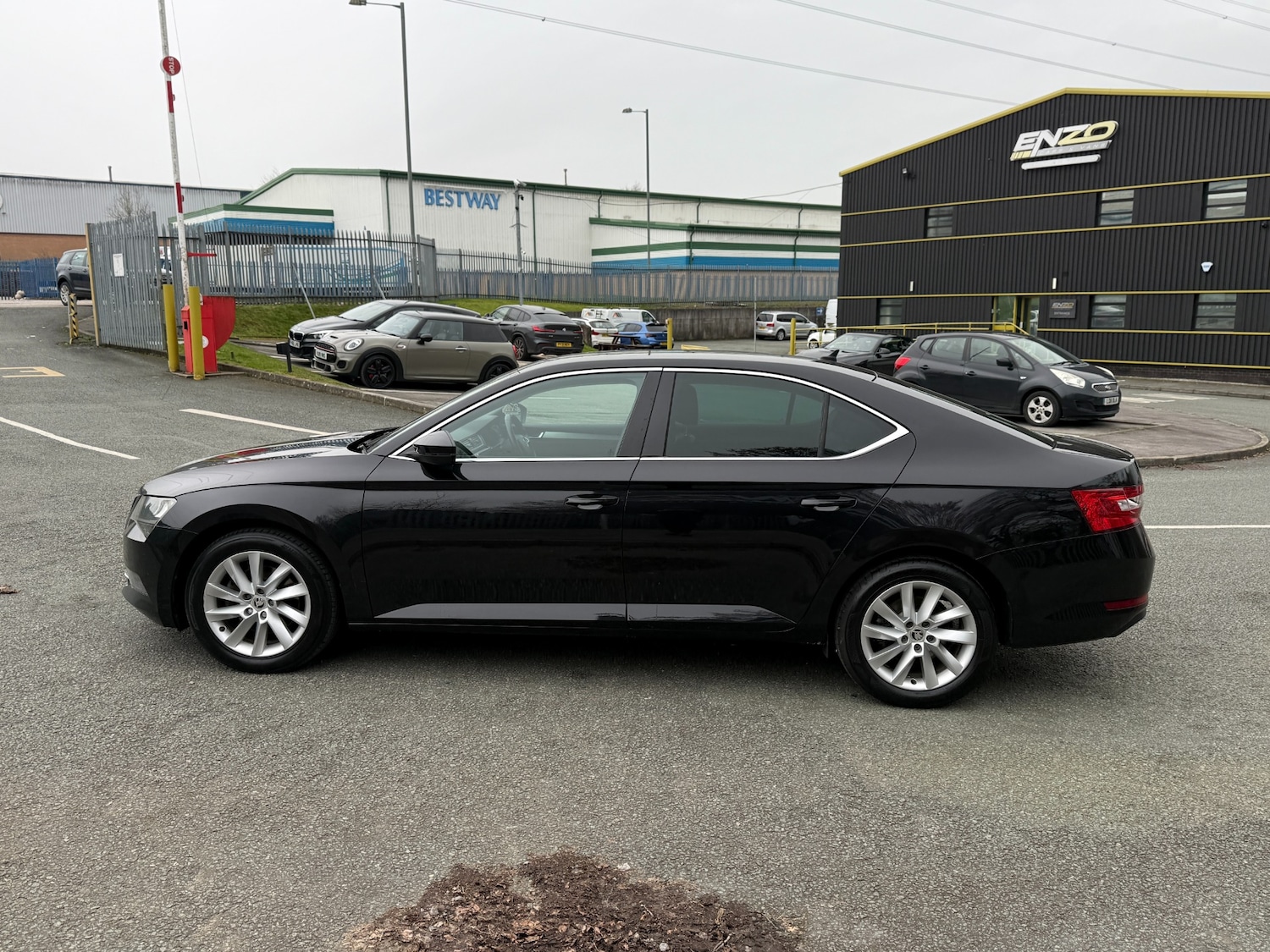 Used Skoda Superb 2018 for sale - 77973999: Photo 8