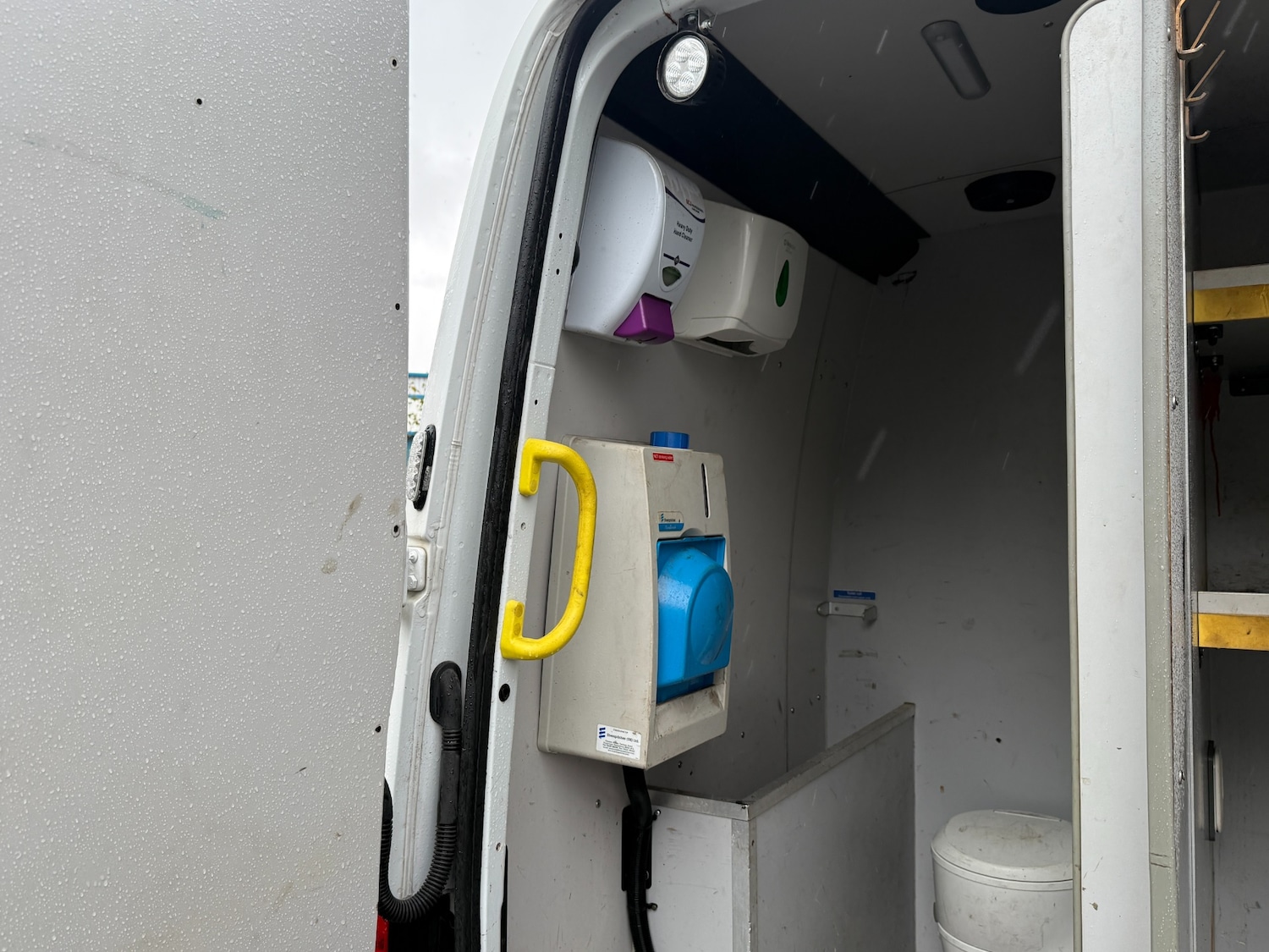 Used Mercedes-Benz Sprinter 2020 for sale - 76693306: Photo 22