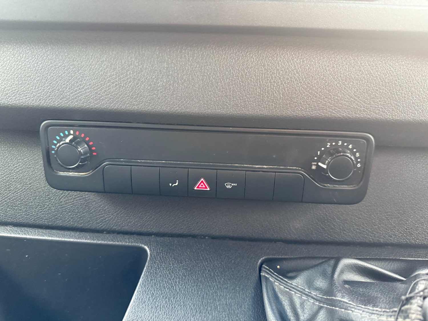 Used Mercedes-Benz Sprinter 2020 for sale - 76331145: Photo 28