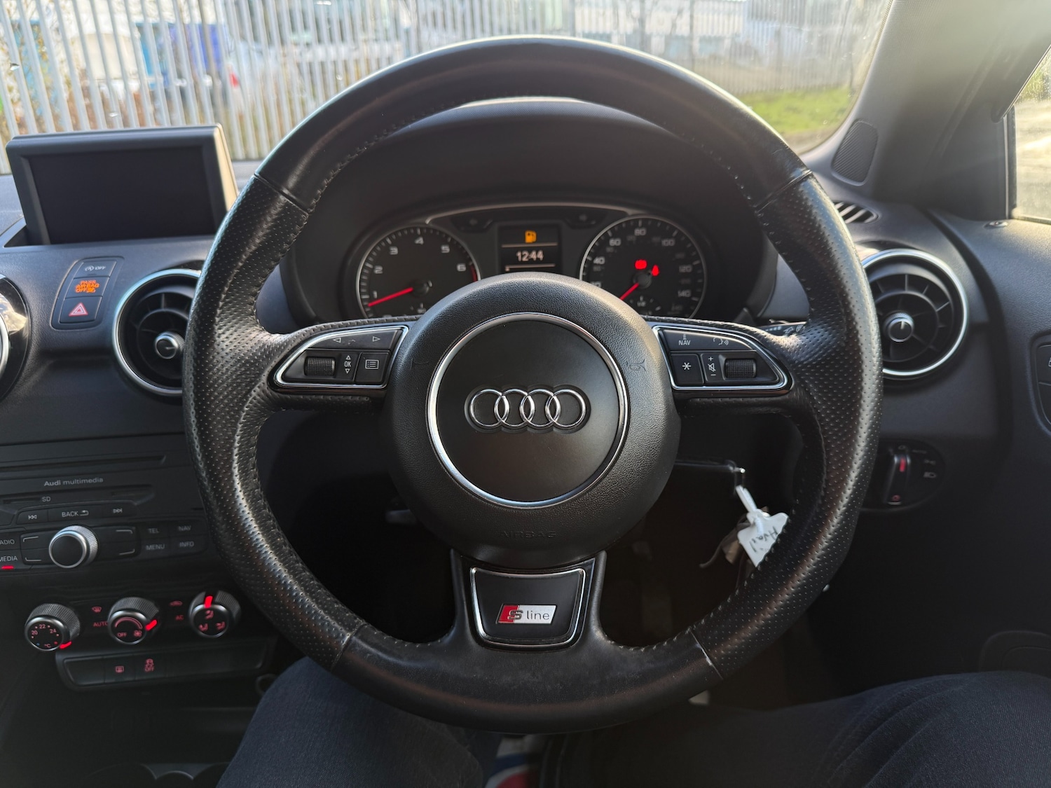 Used Audi A1 2012 for sale - 76757364: Photo 21