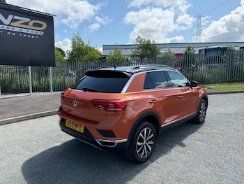 Used Volkswagen T-Roc 2018 for sale - 75726584: Photo