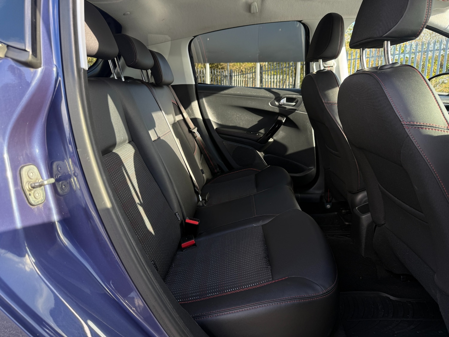 Used Peugeot 208 2016 for sale - 76578407: Photo 13