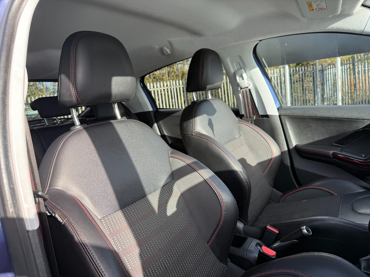 Used Peugeot 208 2016 for sale - 76578407: Photo 22