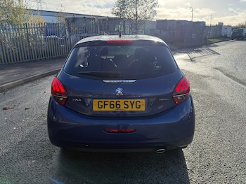 Used Peugeot 208 2016 for sale - 76578407: Photo