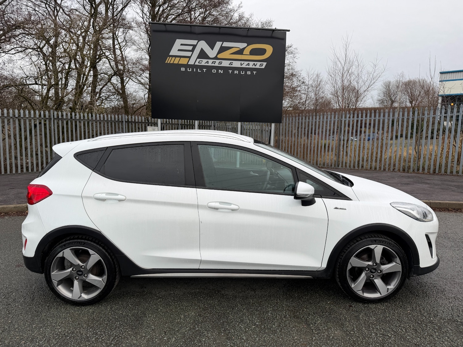 Used Ford Fiesta 2019 for sale - 77234607: Photo 2