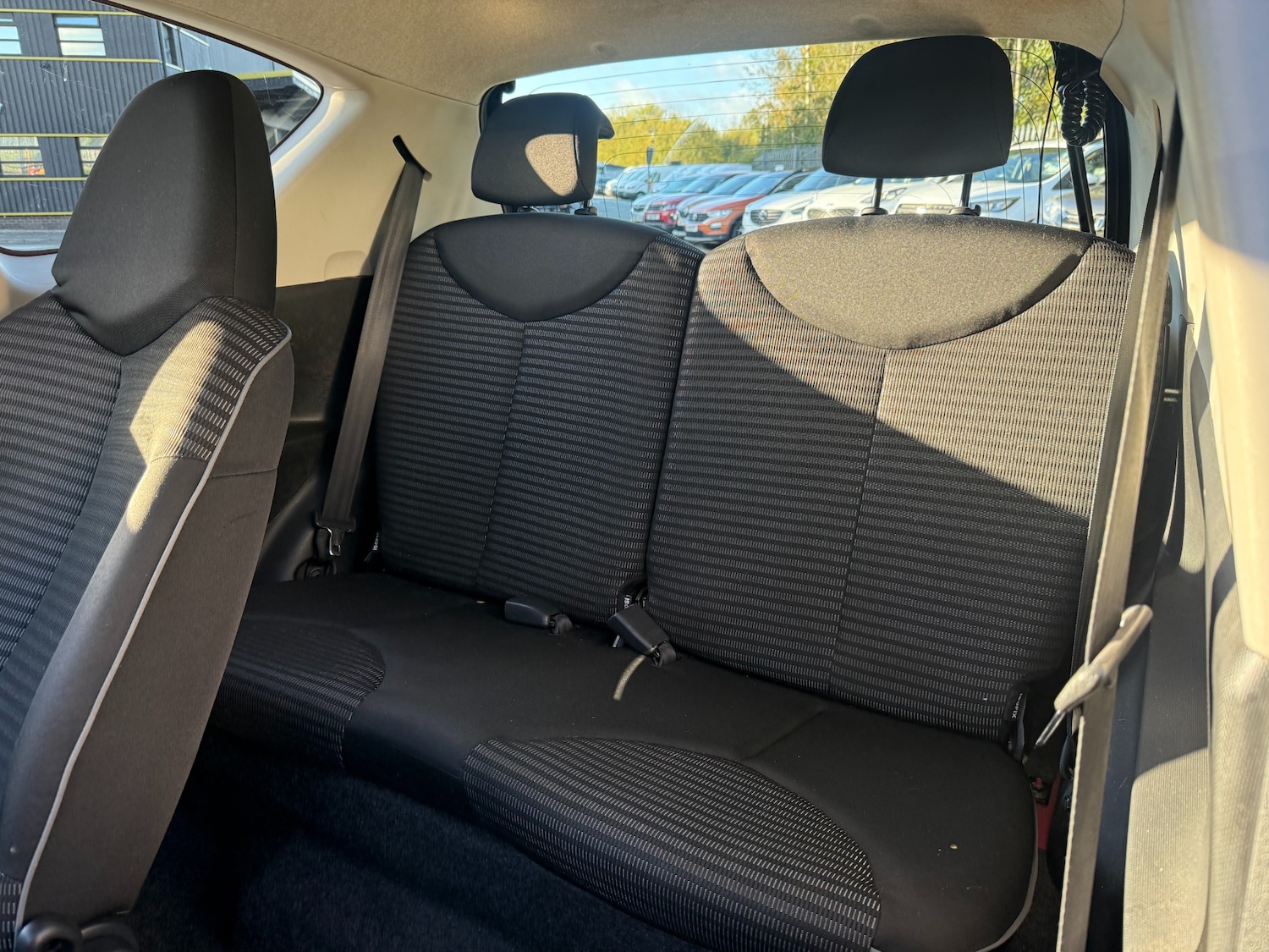 Used Peugeot 107 2013 for sale - 76382765: Photo 11