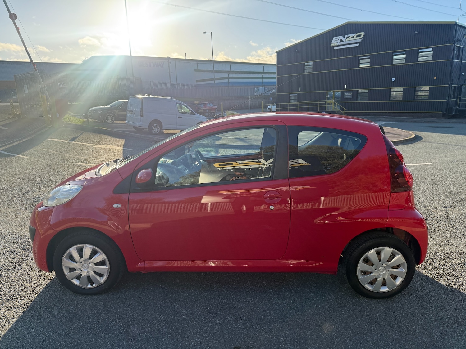 Used Peugeot 107 2013 for sale - 76382765: Photo 6