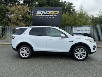 Used Land Rover Discovery Sport 2017 for sale - 79581892: Photo