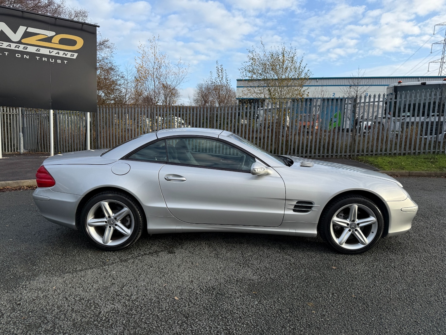 Used Mercedes-Benz S Class 2002 for sale - 76905910: Photo 4