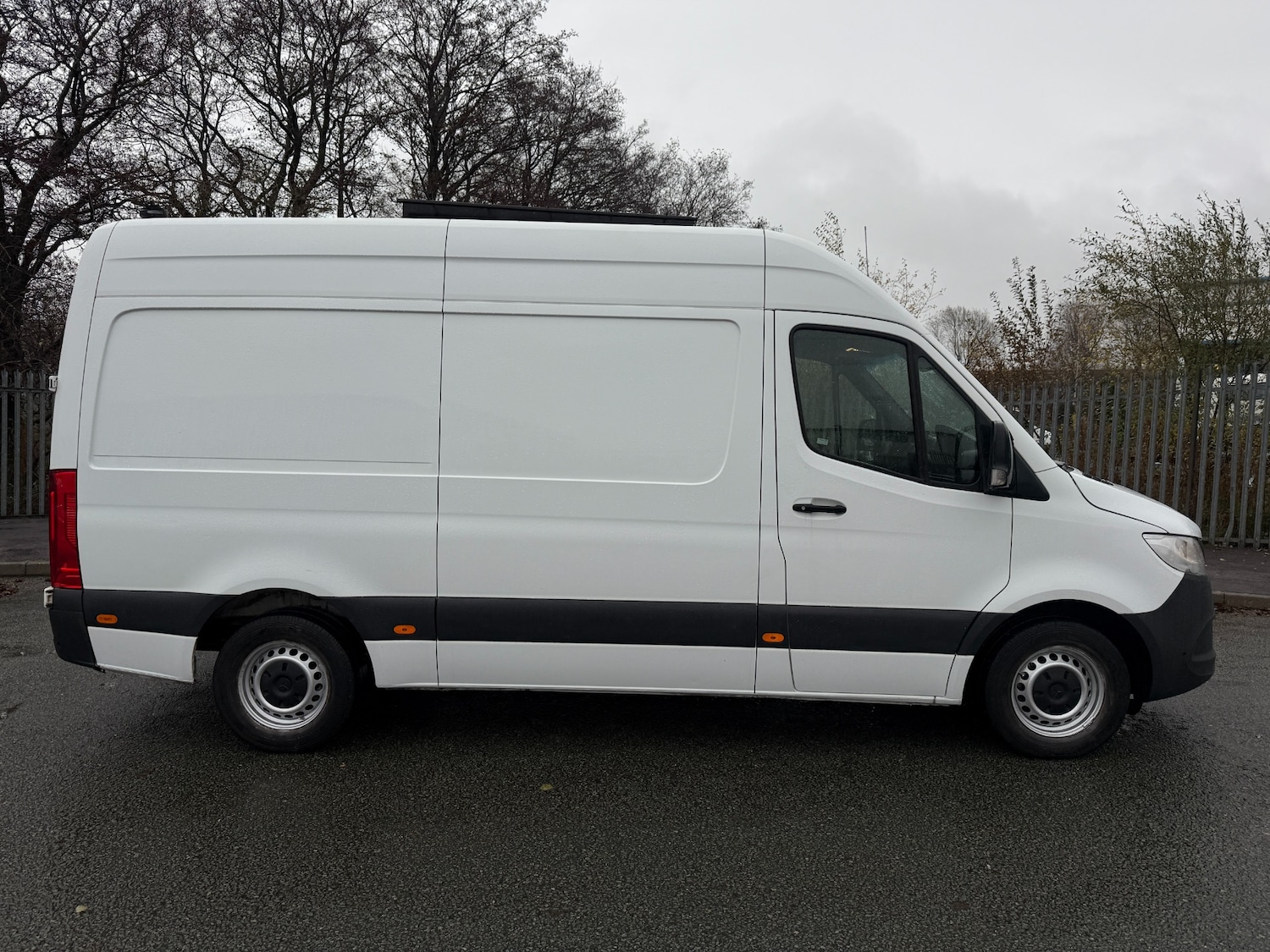 Used Mercedes-Benz Sprinter 2019 for sale - 76809351: Photo 2