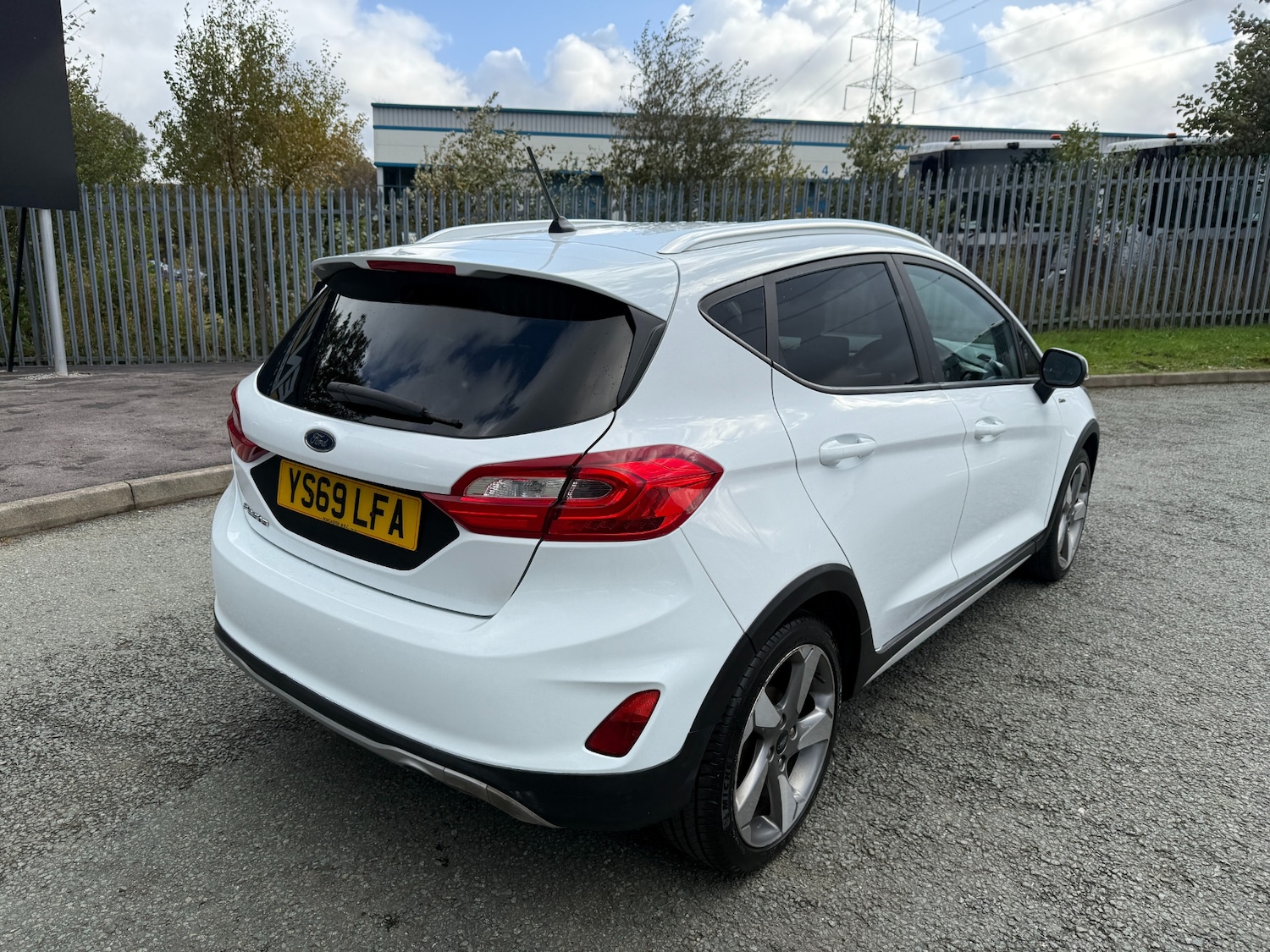 Used Ford Fiesta 2019 for sale - 76403180: Photo 3