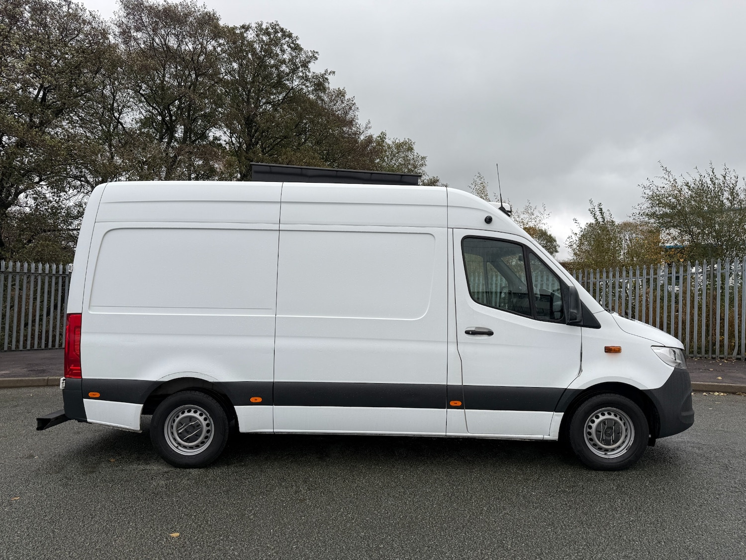 Used Mercedes-Benz Sprinter 2020 for sale - 76565257: Photo 2