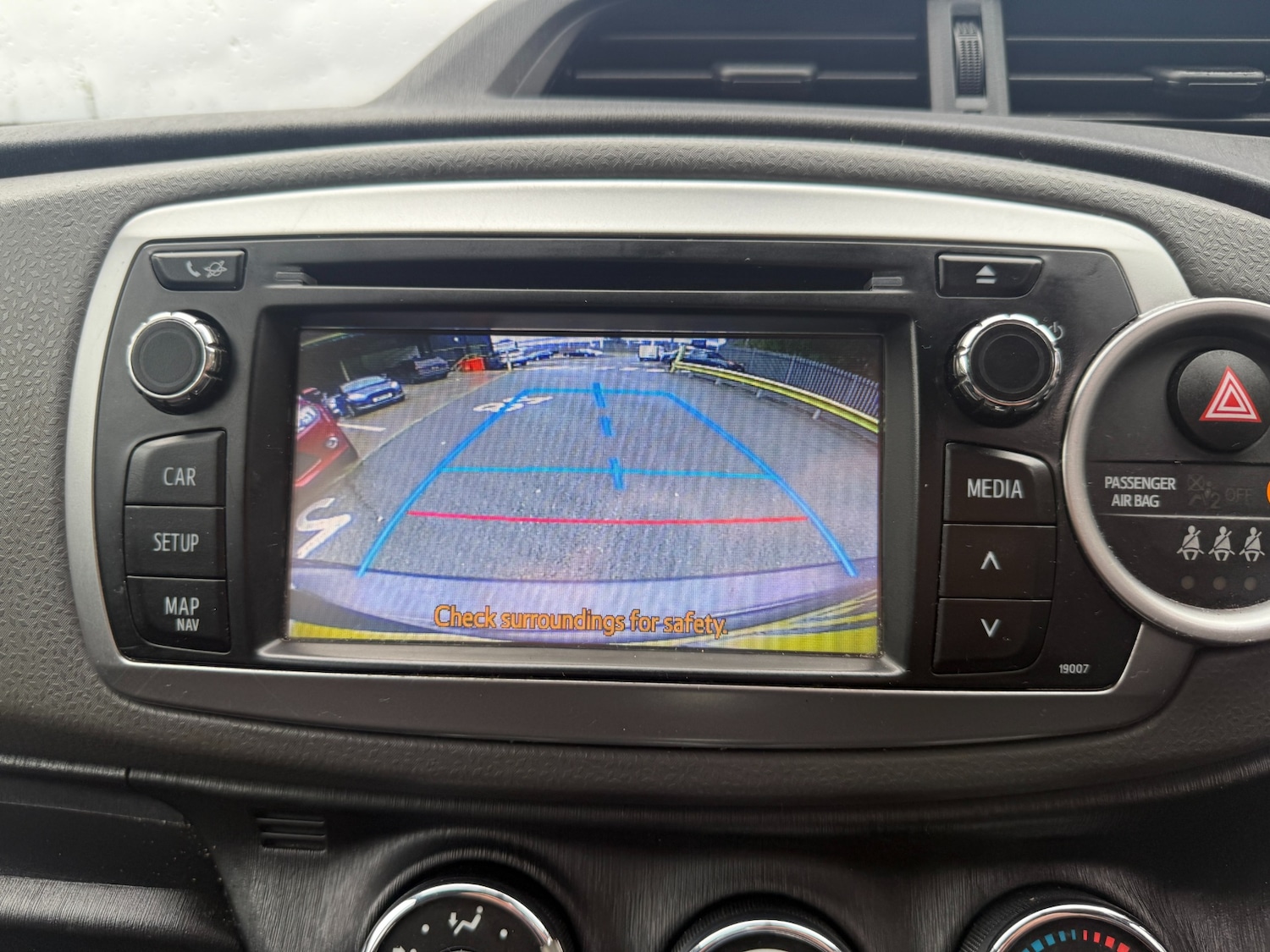 Used Toyota Yaris 2013 for sale - 76426856: Photo 24