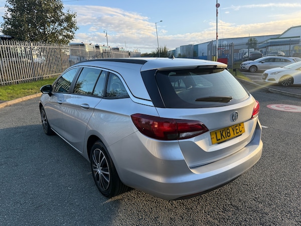 Used Vauxhall Astra 2018 for sale - 76196988: Photo 5