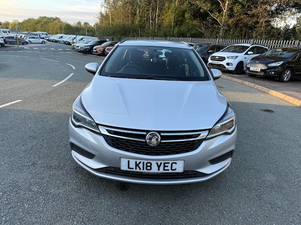 Used Vauxhall Astra 2018 for sale - 76196988: Photo 8