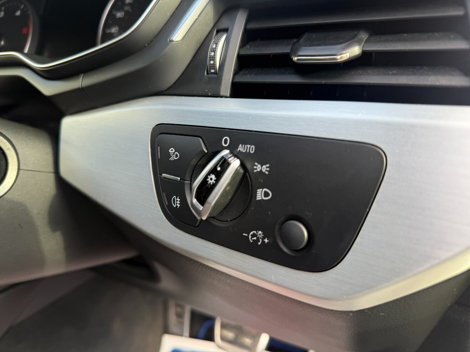 Used Audi A4 2016 for sale - 78201204: Photo 15