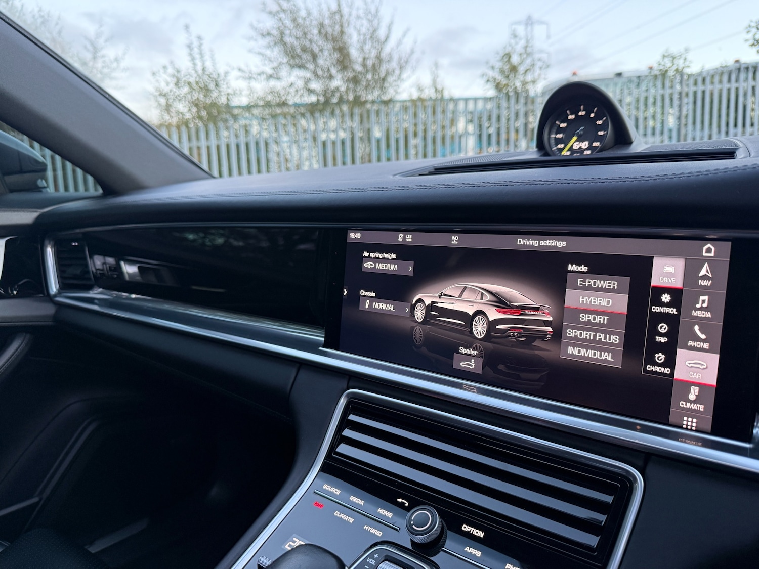 Used Porsche Panamera 2018 for sale - 76404986: Photo 32