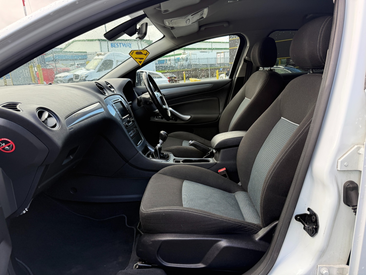 Used Ford Mondeo 2012 for sale - 76341451: Photo 8