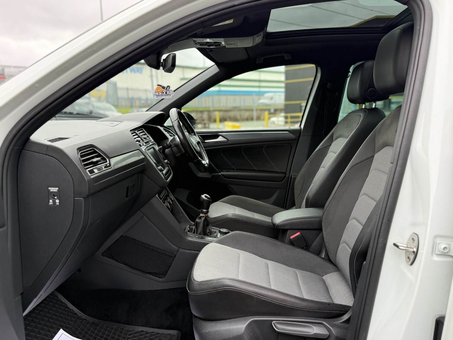 Used Volkswagen Tiguan 2016 for sale - 77529824: Photo 10