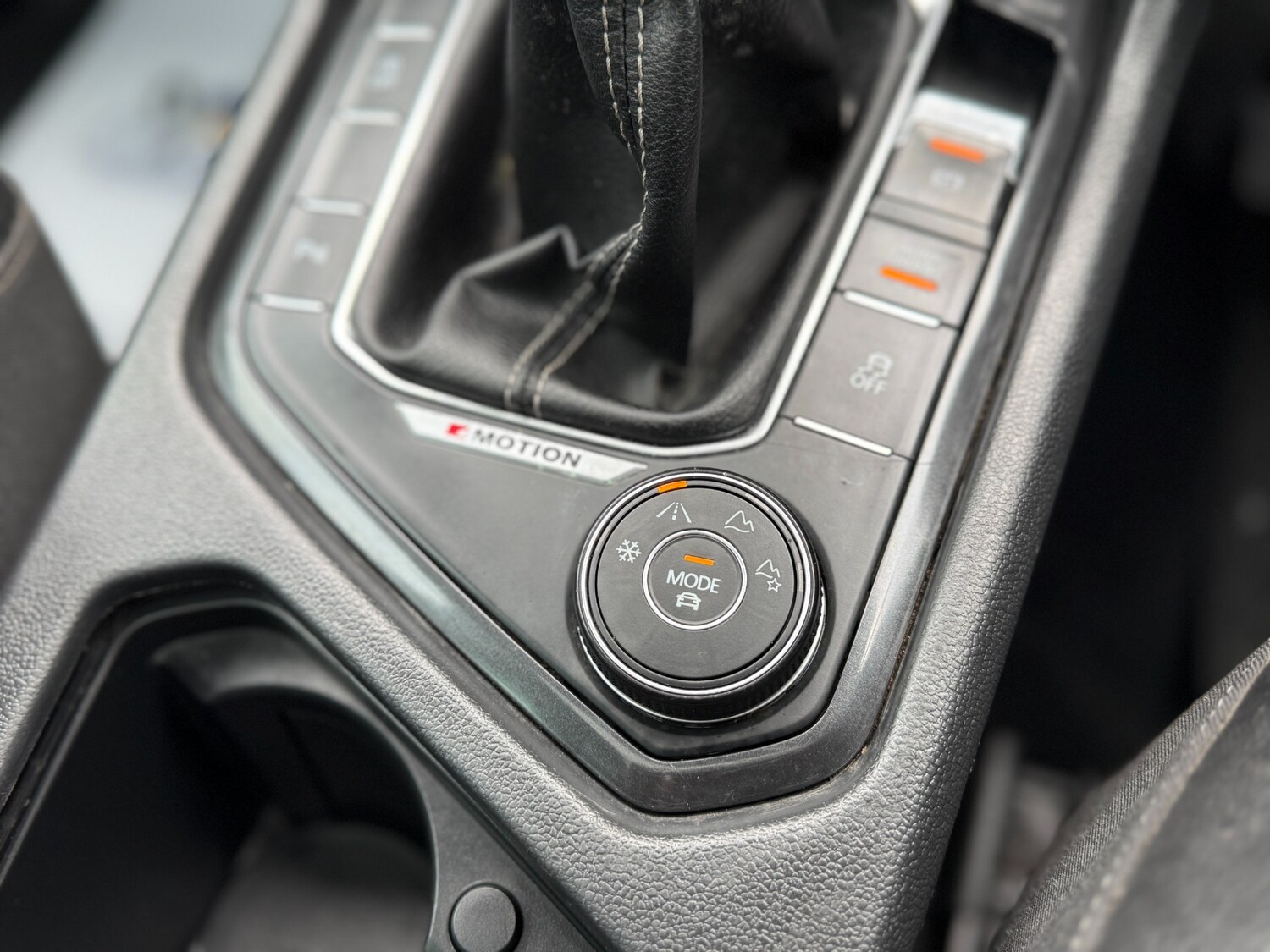 Used Volkswagen Tiguan 2016 for sale - 77529824: Photo 29