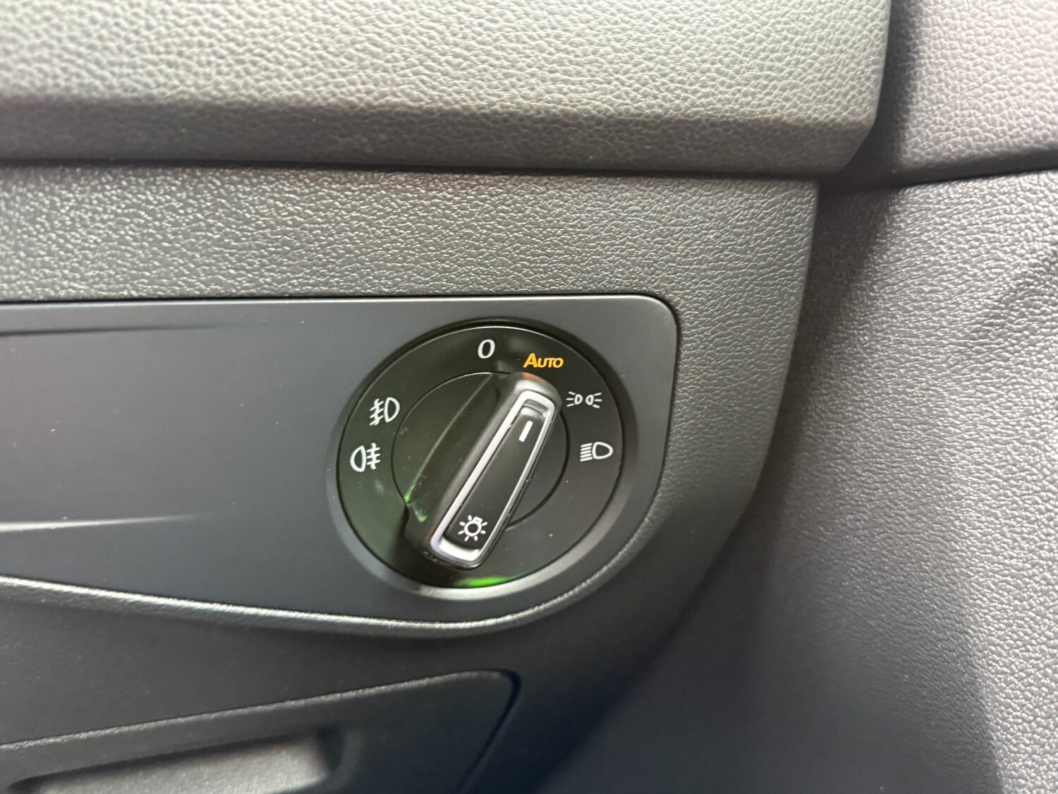 Used Volkswagen Tiguan 2016 for sale - 77529824: Photo 32