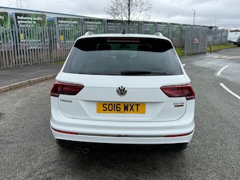 Used Volkswagen Tiguan 2016 for sale - 77529824: Photo