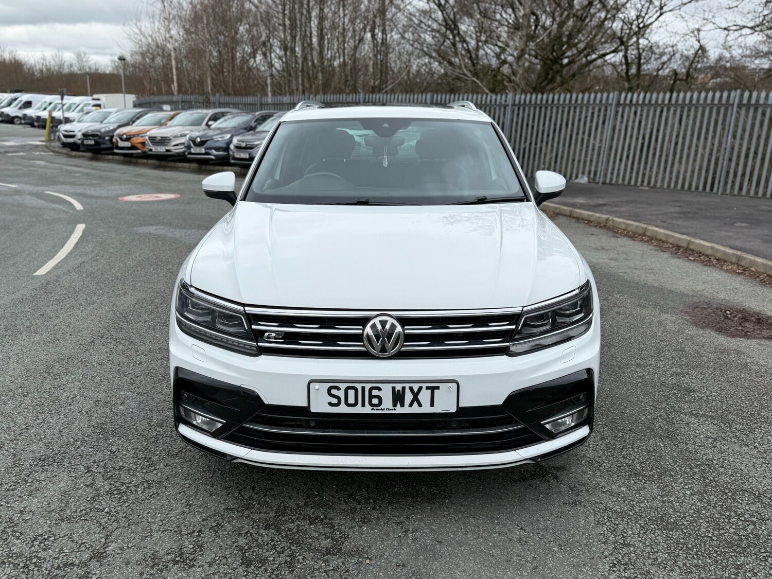 Used Volkswagen Tiguan 2016 for sale - 77529824: Photo 8