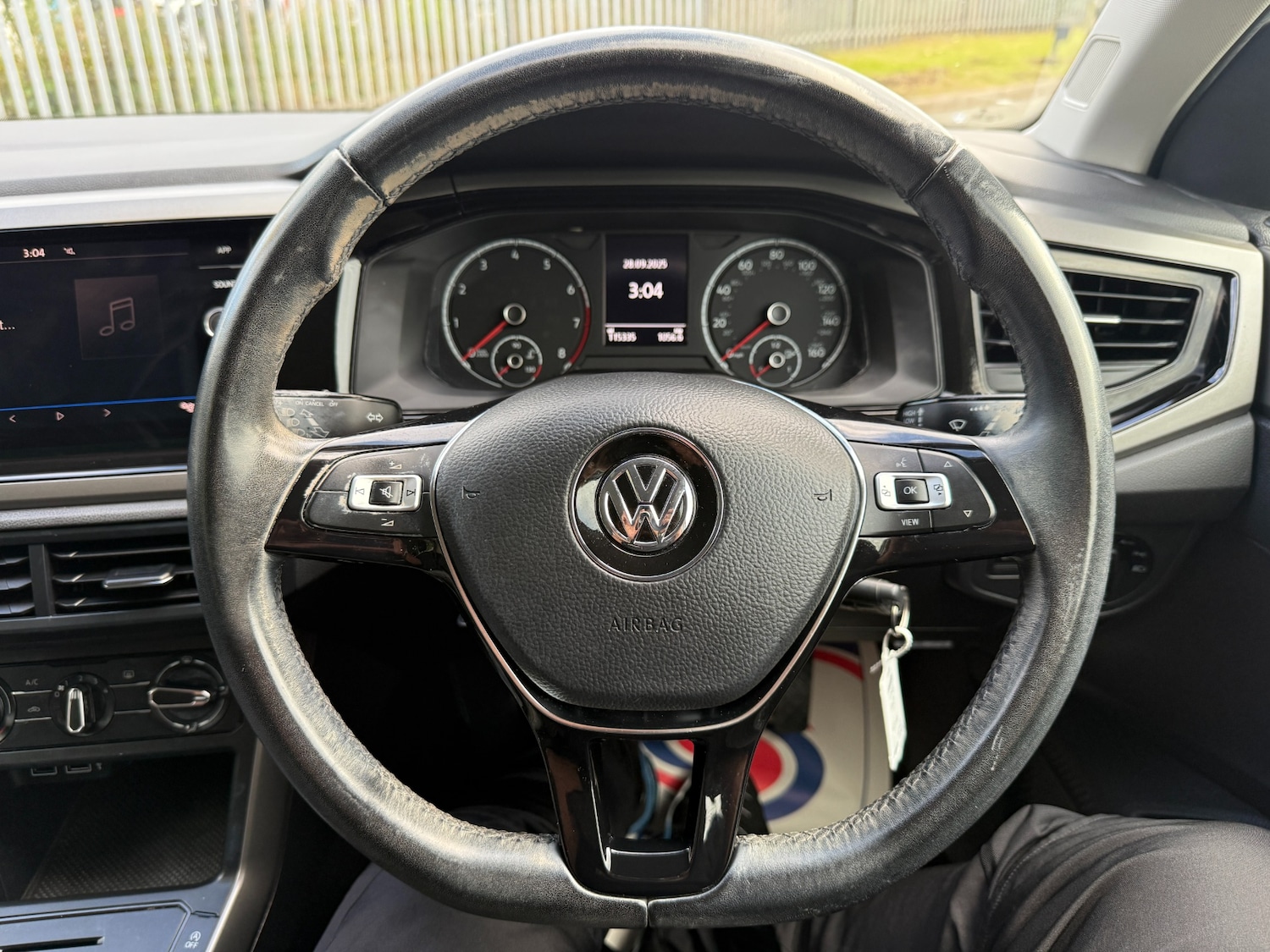 Used Volkswagen Polo 2018 for sale - 76116685: Photo 16