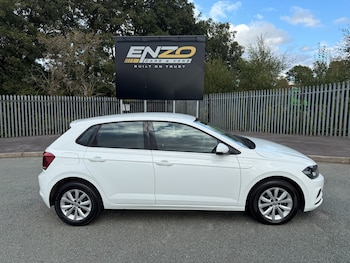 Used Volkswagen Polo 2018 for sale - 76116685: Photo 2