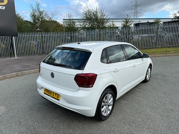 Used Volkswagen Polo 2018 for sale - 76116685: Photo 3