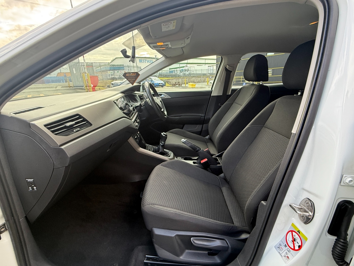 Used Volkswagen Polo 2018 for sale - 76116685: Photo 8