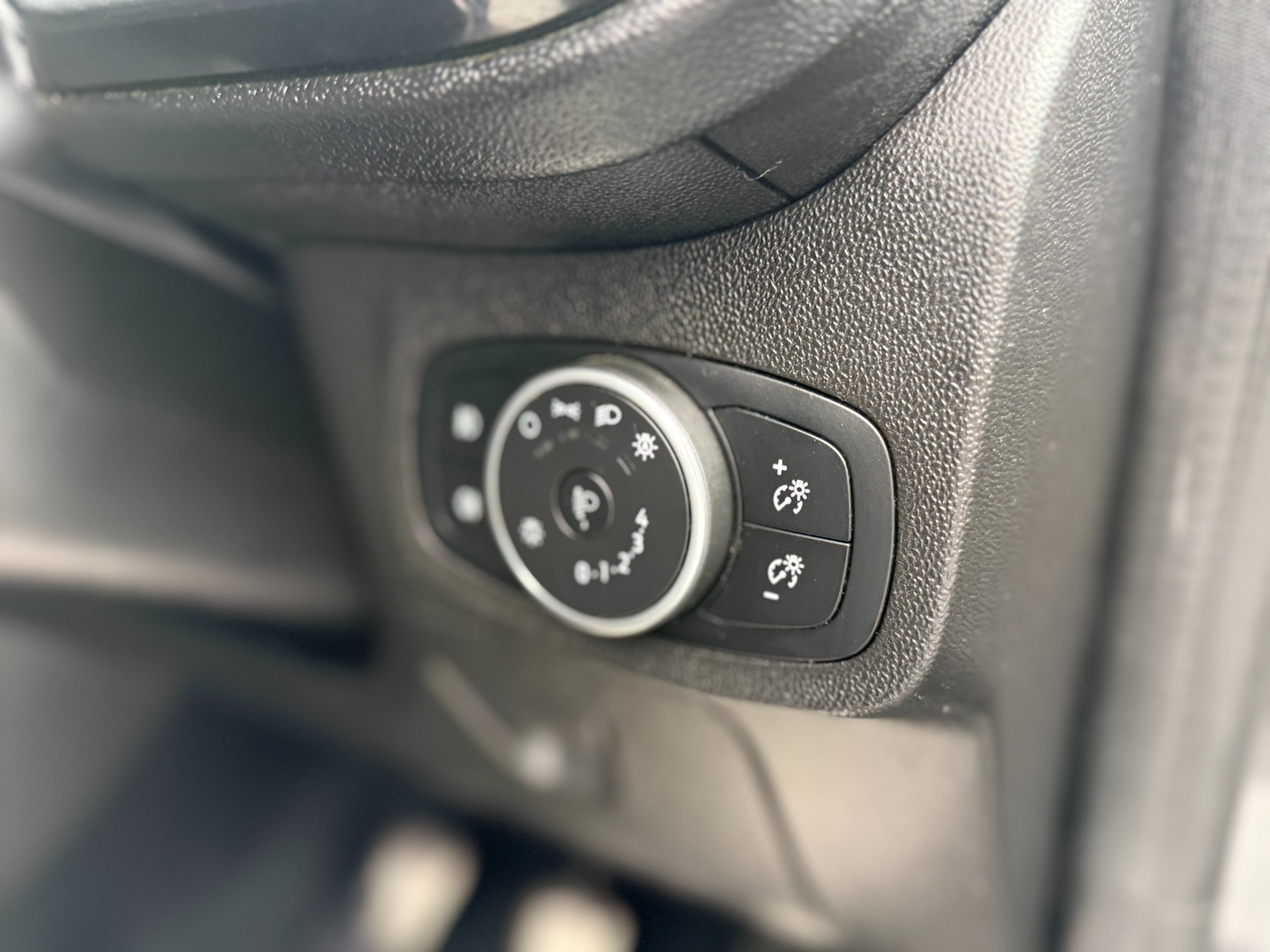 Used Ford Fiesta 2018 for sale - 77555152: Photo 17