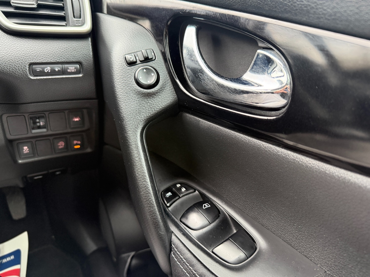 Used Nissan Qashqai 2016 for sale - 76322133: Photo 28