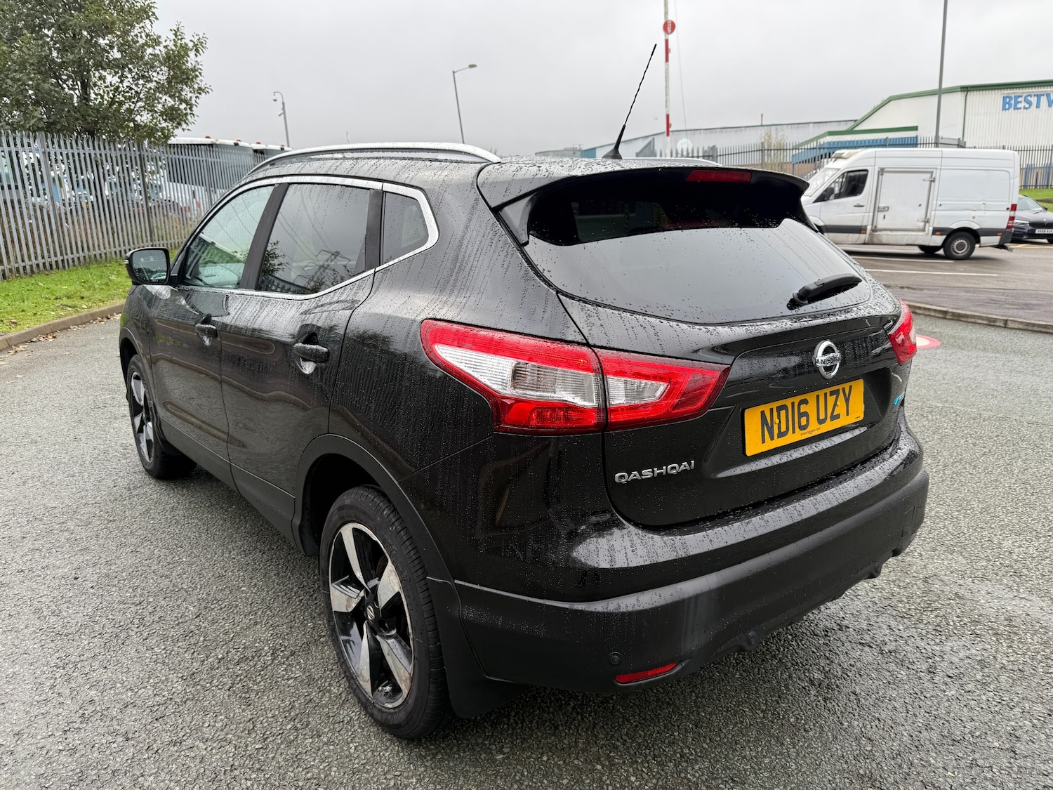 Used Nissan Qashqai 2016 for sale - 76322133: Photo 5