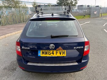Used Skoda Superb 2015 for sale - 76252416: Photo