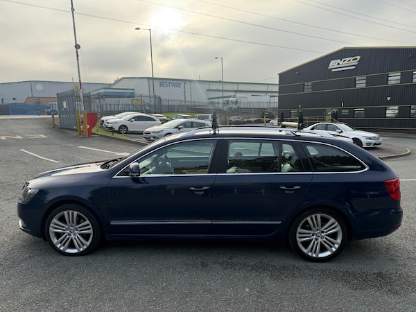Used Skoda Superb 2015 for sale - 76252416: Photo 6