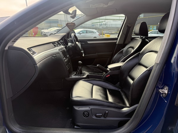 Used Skoda Superb 2015 for sale - 76252416: Photo 9