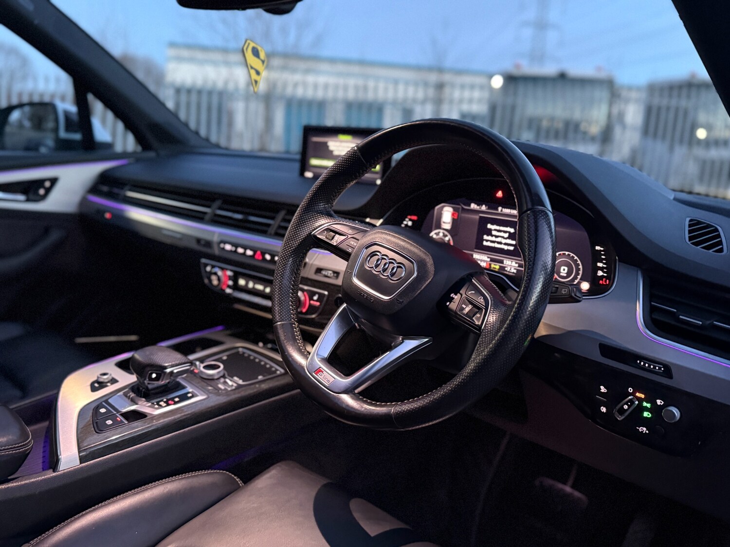 Used Audi Q7 2015 for sale - 77350436: Photo 37