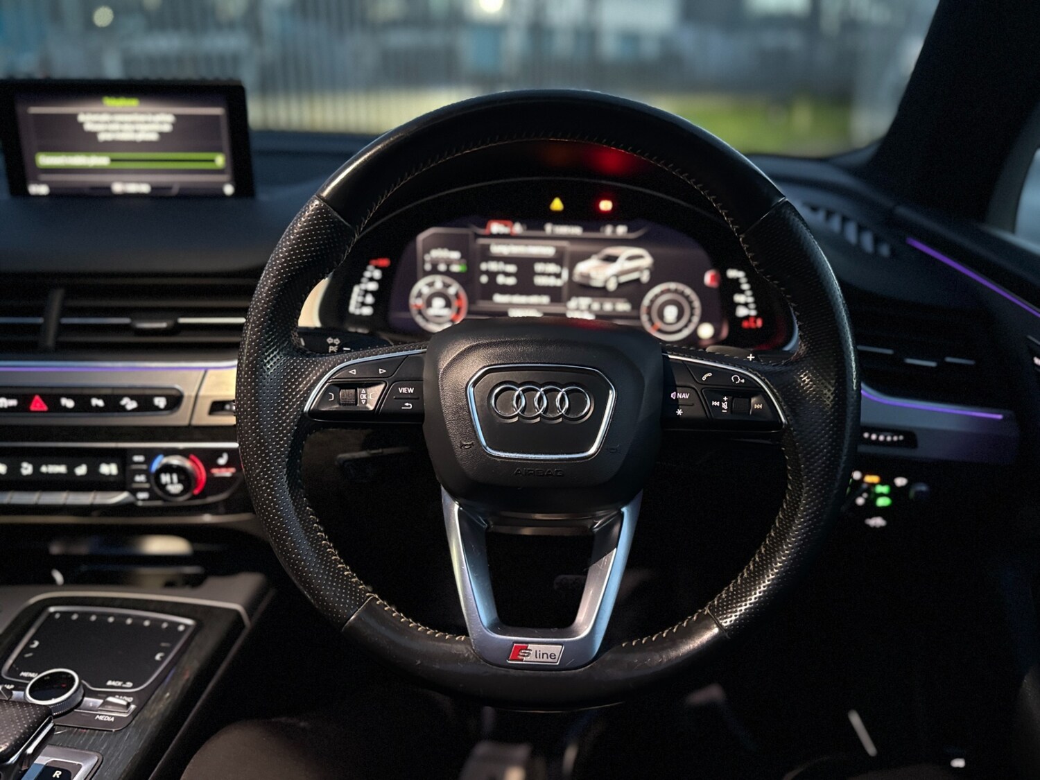 Used Audi Q7 2015 for sale - 77350436: Photo 44