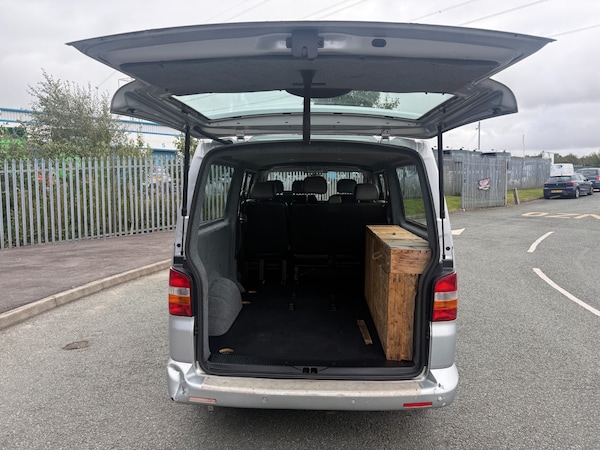 Used Volkswagen Transporter Shuttle 2008 for sale - 76231082: Photo 12