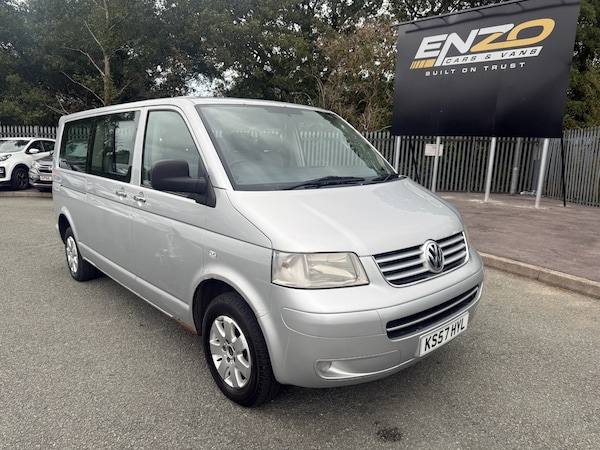 Used Volkswagen Transporter Shuttle 2008 for sale - 76231082: Photo 1