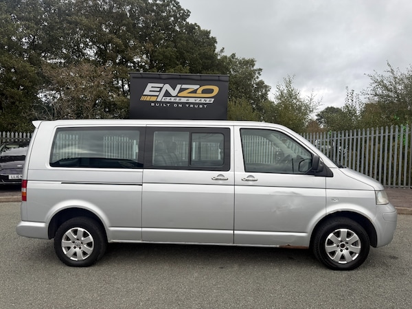 Used Volkswagen Transporter Shuttle 2008 for sale - 76231082: Photo 2