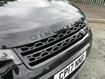 Used Land Rover Discovery Sport 2017 for sale - 78954463: Photo