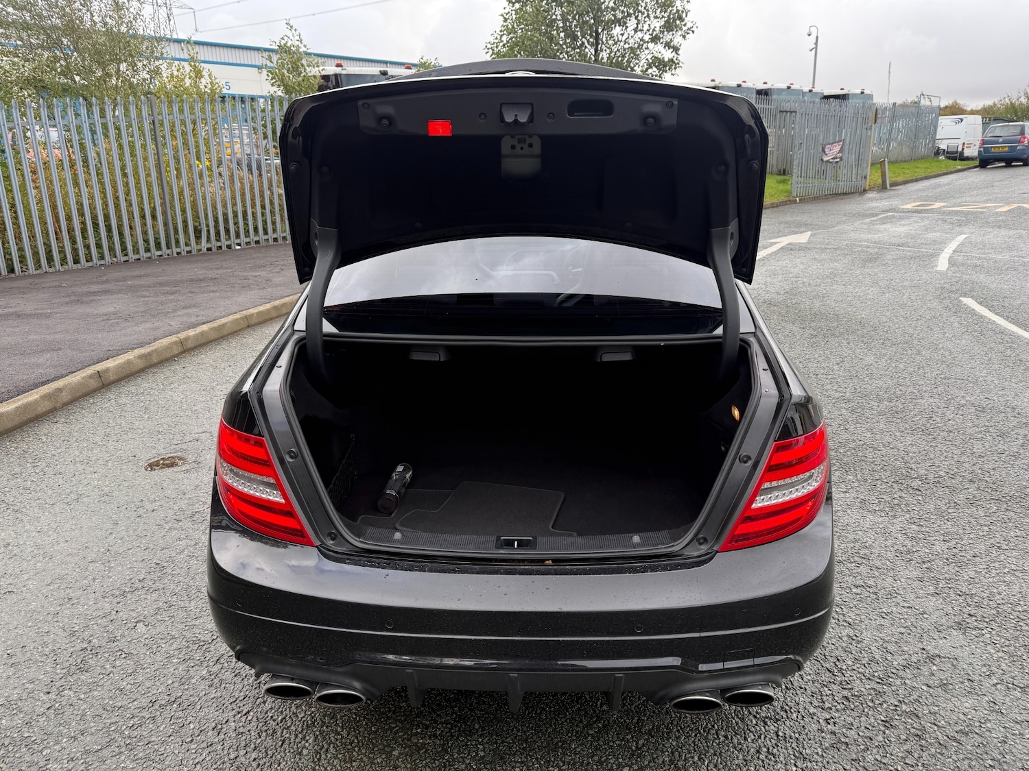 Used Mercedes-Benz C Class 2013 for sale - 76383199: Photo 17