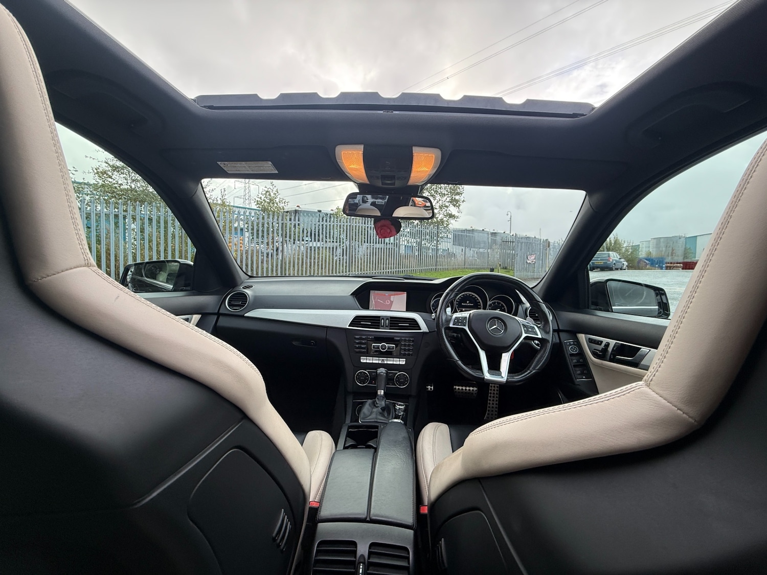 Used Mercedes-Benz C Class 2013 for sale - 76383199: Photo 21