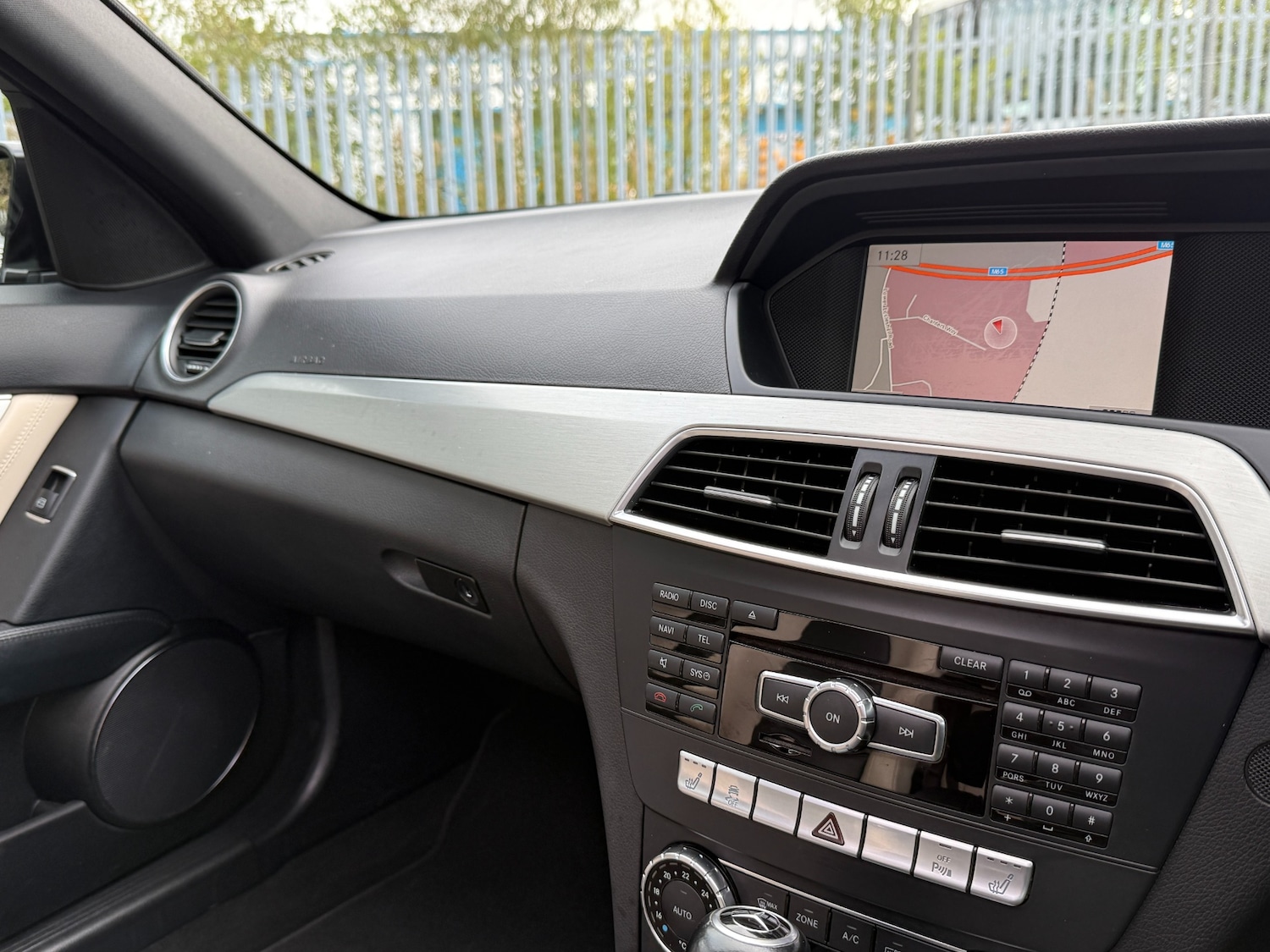 Used Mercedes-Benz C Class 2013 for sale - 76383199: Photo 33